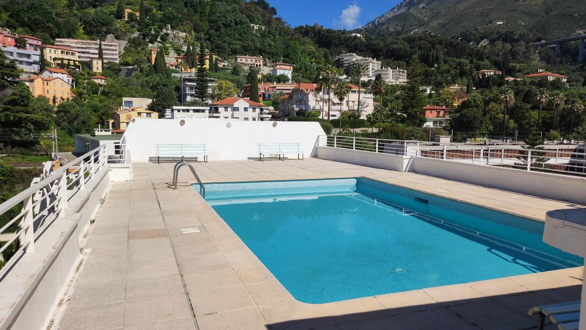 Roca Sea Apartment Mentone 0*,
