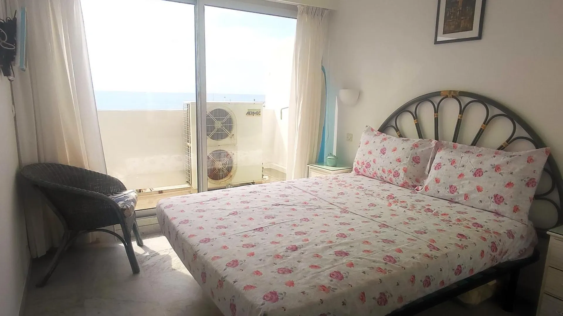 Roca Sea Apartment Mentone Francia